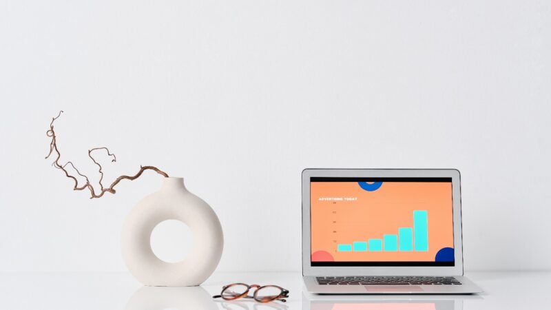 7 Steps From Starting A Fashion Blog In 2023 To Its Monetization