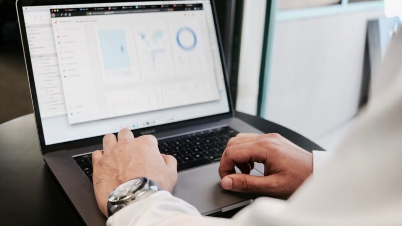 How Can I Get Into Influencer Marketing? Try These 5 Tips Today